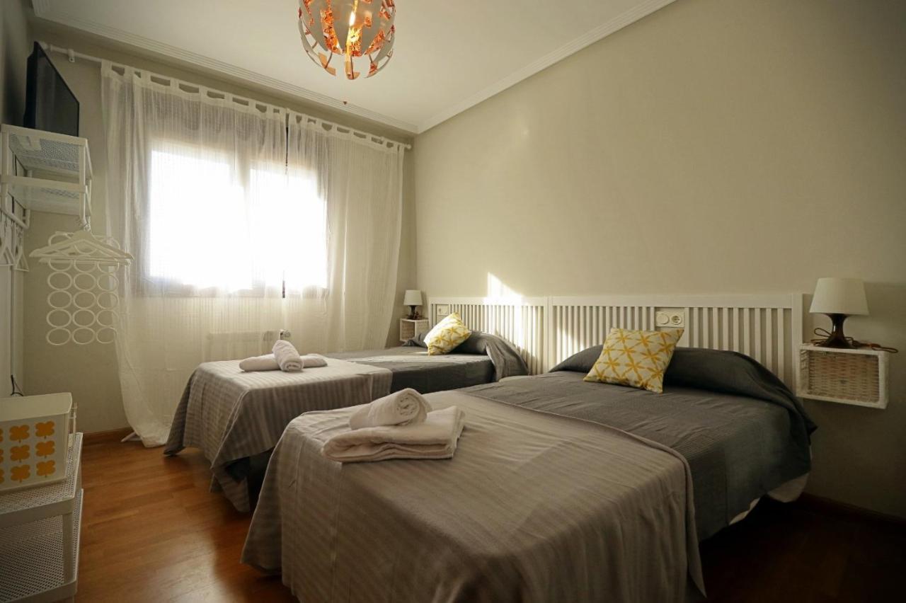 Apartamento , Wifi Y Garaje Cerca Del Centro Appartement Oviedo Buitenkant foto